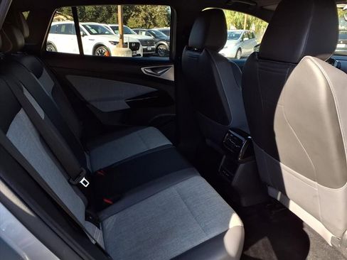 Certified 2023 Volkswagen ID.4 Pro image 22