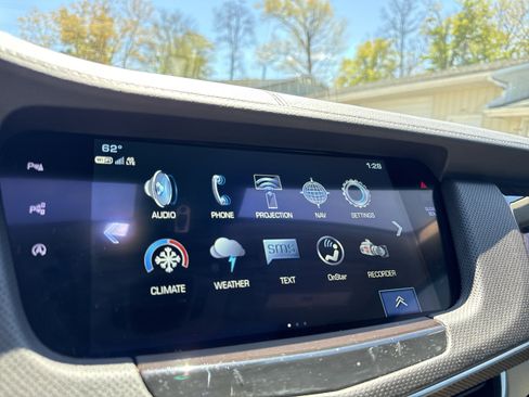 Used 2018 Cadillac CT6 Premium Luxury w/ Super Cruise Package AWD/4WD image 19