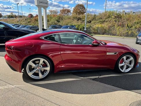 Used 2021 Jaguar F-TYPE R-Dynamic image 7