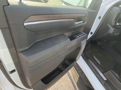 New 2026 Chevrolet Silverado 1500 High Country AWD/4WD image 11