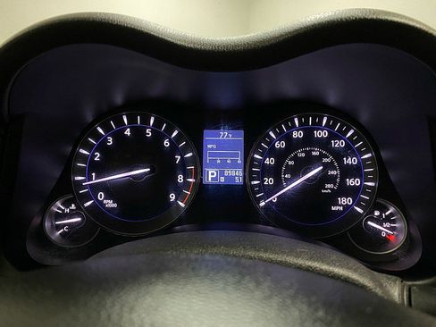 Used 2013 INFINITI M37 w/ Premium Pkg image 18