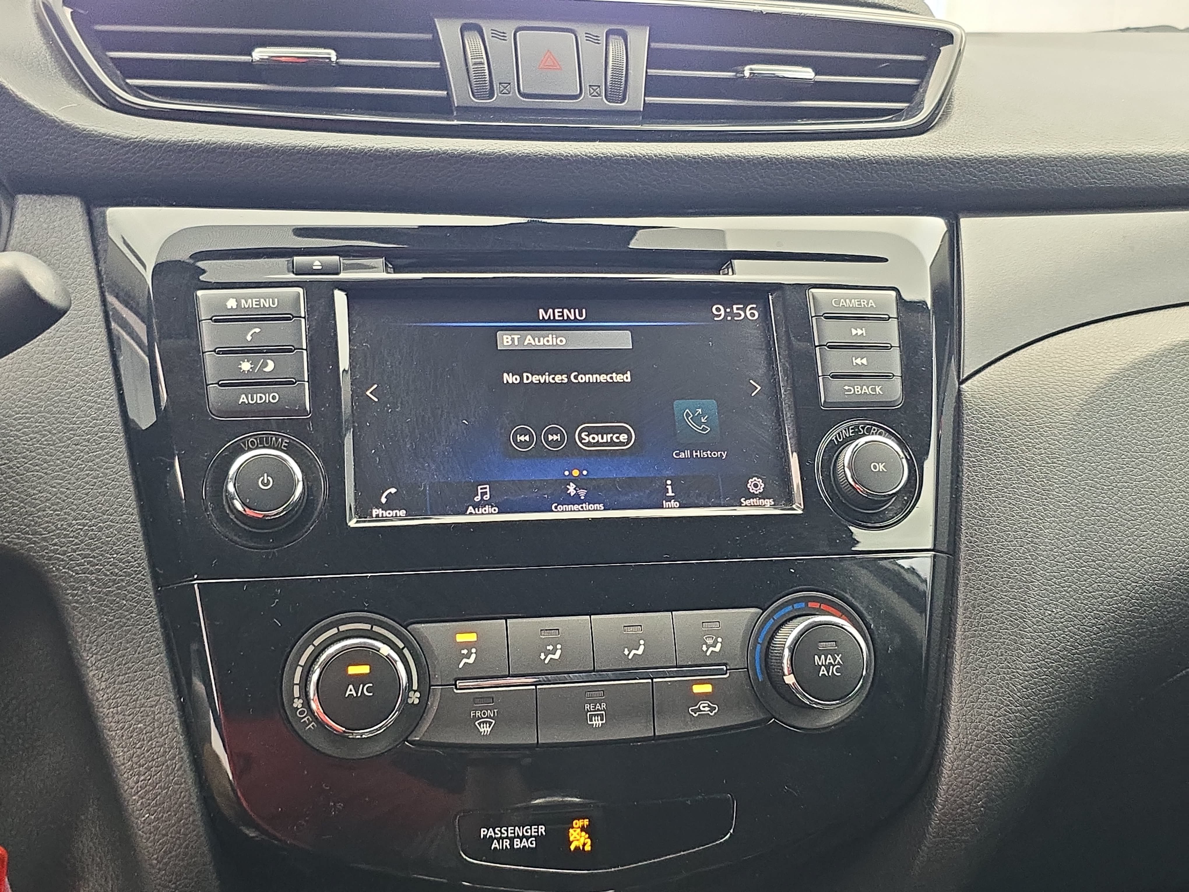 Used 2020 Nissan Rogue Sport S w/ Appearance Package FWD image 19