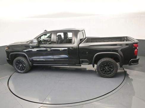 Used 2024 Chevrolet Silverado 2500 High Country w/ Midnight Edition AWD/4WD image 56