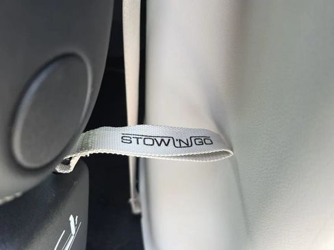 Used 2023 Chrysler Voyager LX FWD image 40