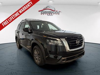 New 2025 Nissan Pathfinder SV