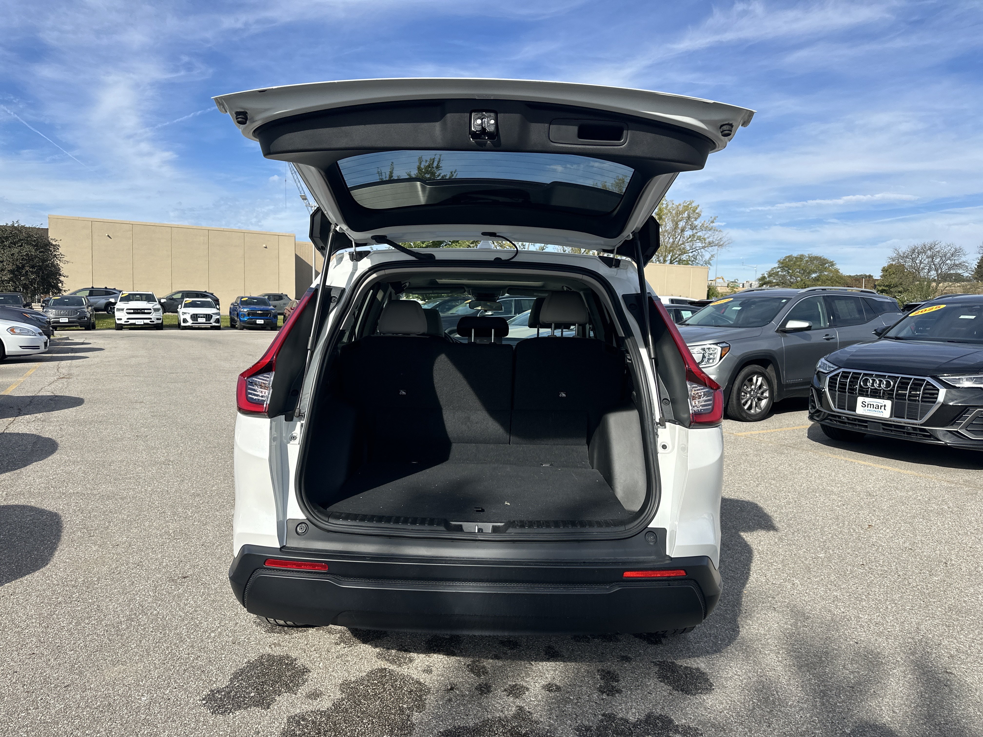 Used 2024 Honda CR-V EX image 10