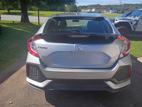 Used 2019 Honda Civic EX image 8
