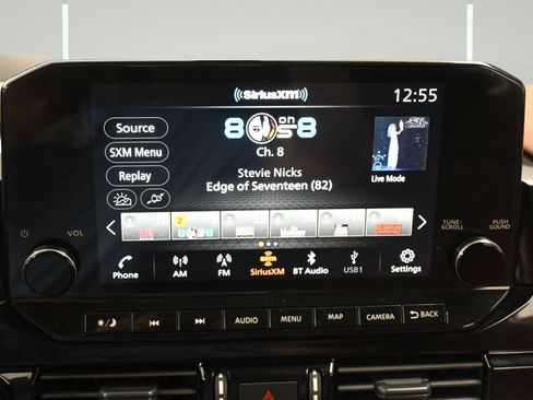 Certified 2025 Nissan Pathfinder Platinum w/ Cargo Package FWD image 17