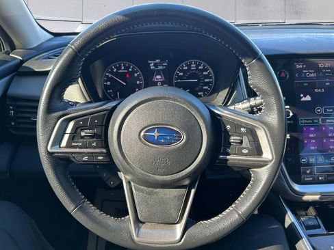 Used 2021 Subaru Outback Premium image 9