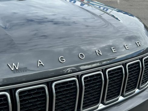 Used 2022 Jeep Wagoneer Series II image 10
