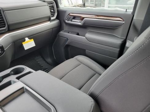 New 2026 GMC Sierra 1500 Elevation image 16