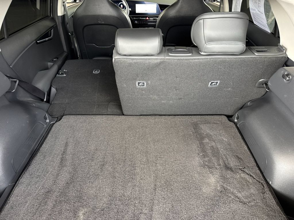 Used 2023 Kia Niro Wind w/ Wind Preserve Package FWD image 14