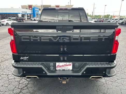 Used 2021 Chevrolet Silverado 1500 LT Trail Boss w/ Convenience Package II AWD/4WD image 6