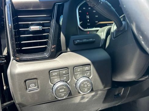 New 2026 GMC Sierra 2500 AT4 w/ AT4 Premium Plus Package AWD/4WD image 20