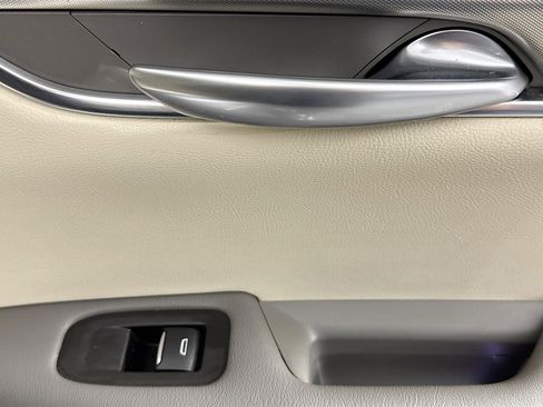 Used 2021 Cadillac XT5 Premium Luxury image 30