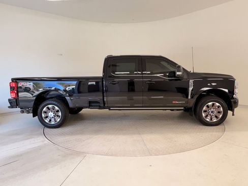 Certified 2025 Ford F350 King Ranch image 8
