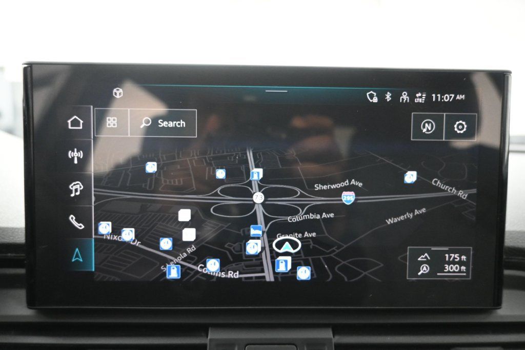 Used 2024 Audi SQ5 Prestige AWD/4WD image 12