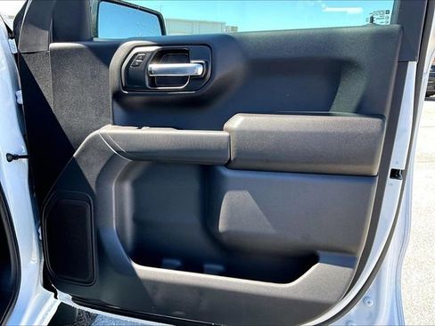 New 2026 Chevrolet Silverado 1500 Custom Trail Boss w/ LPO, Dark Essentials Package AWD/4WD image 28