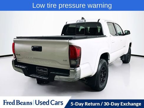 Used 2022 Toyota Tacoma SR5 image 8