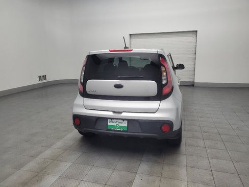 Used 2018 Kia Soul image 7