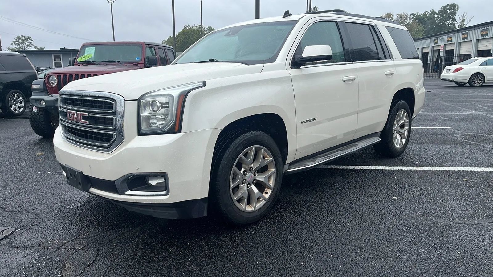 Used 2015 GMC Yukon SLT w/ Open Road Package AWD/4WD image 4