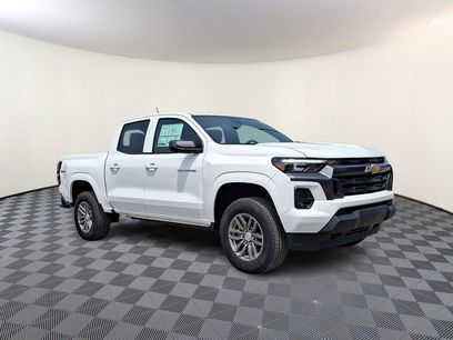 New 2025 Chevrolet Colorado LT w/ LT Convenience Package