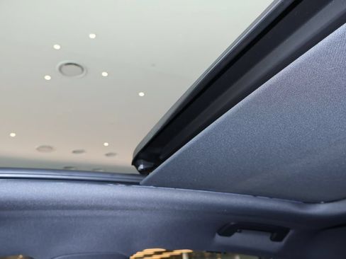 New 2026 Audi SQ5 Premium Plus AWD/4WD image 22