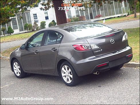 Used 2010 MAZDA MAZDA3 i Touring image 26