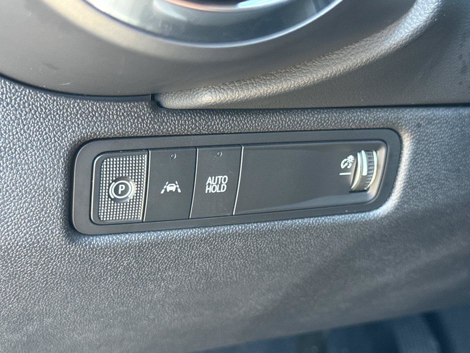 Used 2025 Chevrolet Equinox EV LT FWD image 27