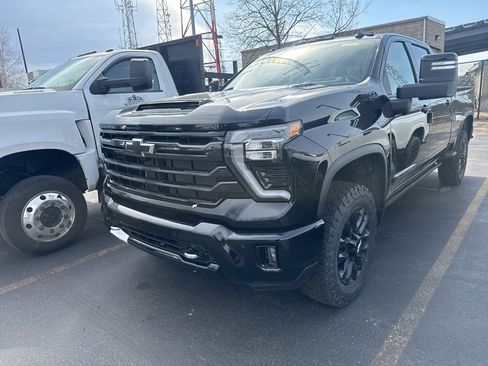 New 2026 Chevrolet Silverado 2500 High Country w/ High Country Premium Package image 3