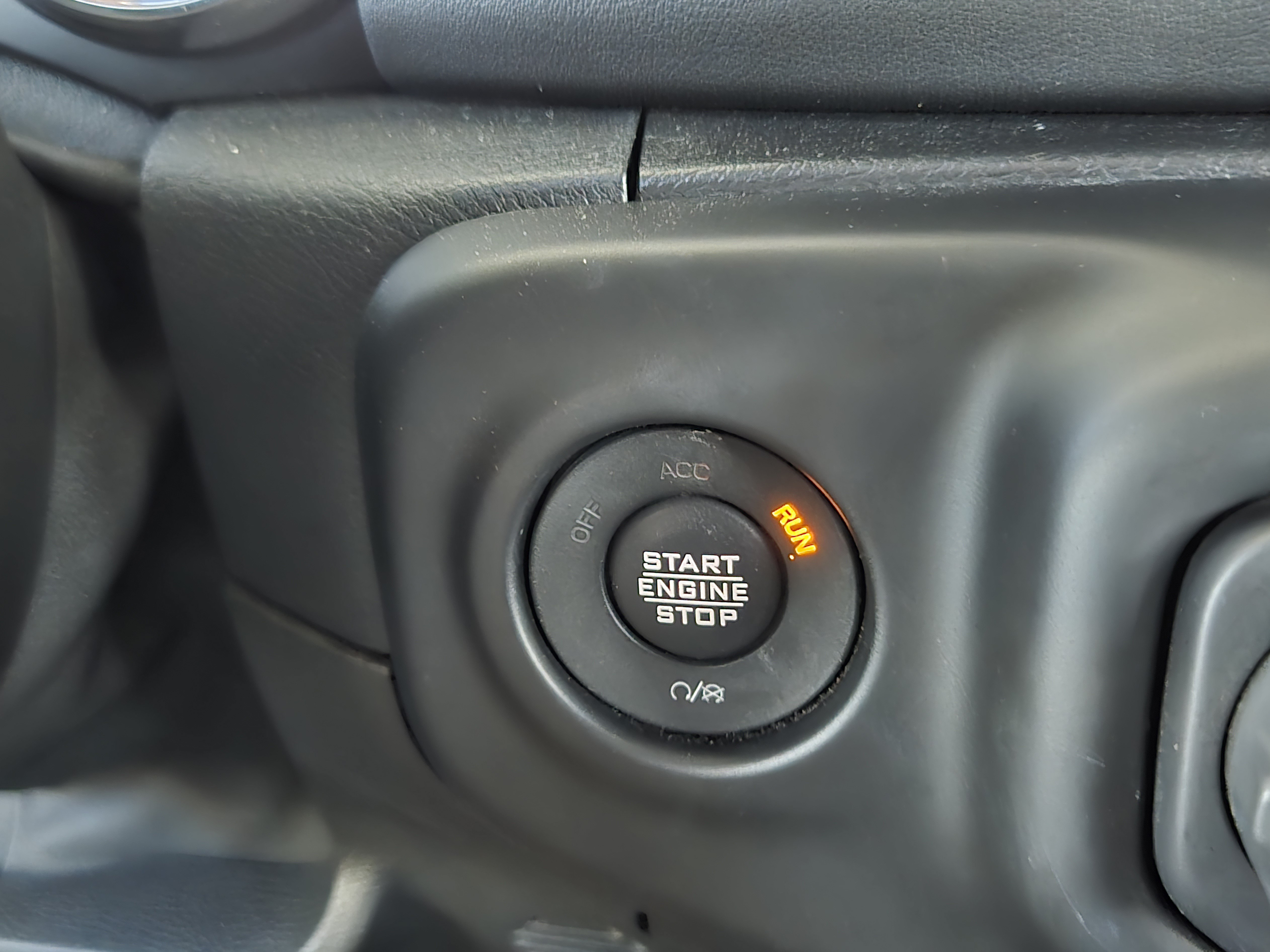 Used 2021 Jeep Wrangler Unlimited Sahara AWD/4WD image 10