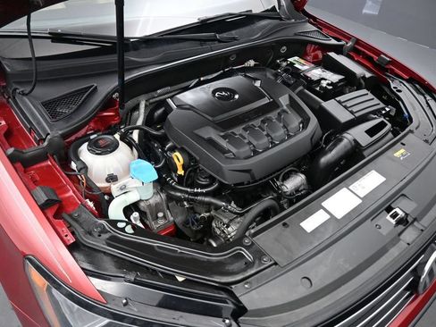 Used 2019 Volkswagen Passat 2.0T Wolfsburg w/ Wheels & Sunroof Package FWD image 47