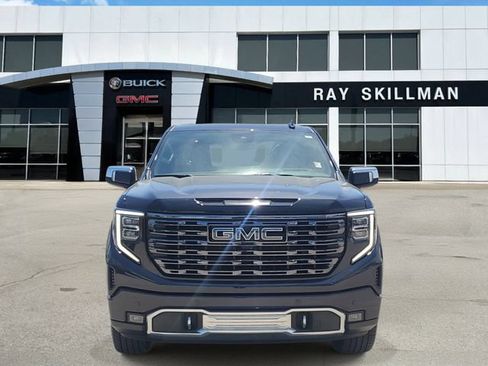 Used 2025 GMC Sierra 1500 Denali Ultimate AWD/4WD image 2