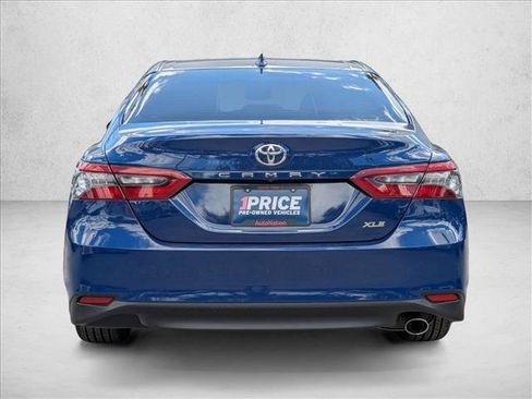 Used 2024 Toyota Camry XLE FWD image 7