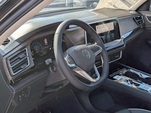 New 2026 Volkswagen Atlas SEL Premium R-Line AWD/4WD image 8