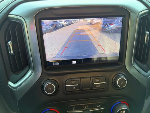 Used 2019 Chevrolet Silverado 1500 LT w/ Texas Edition RWD image 7