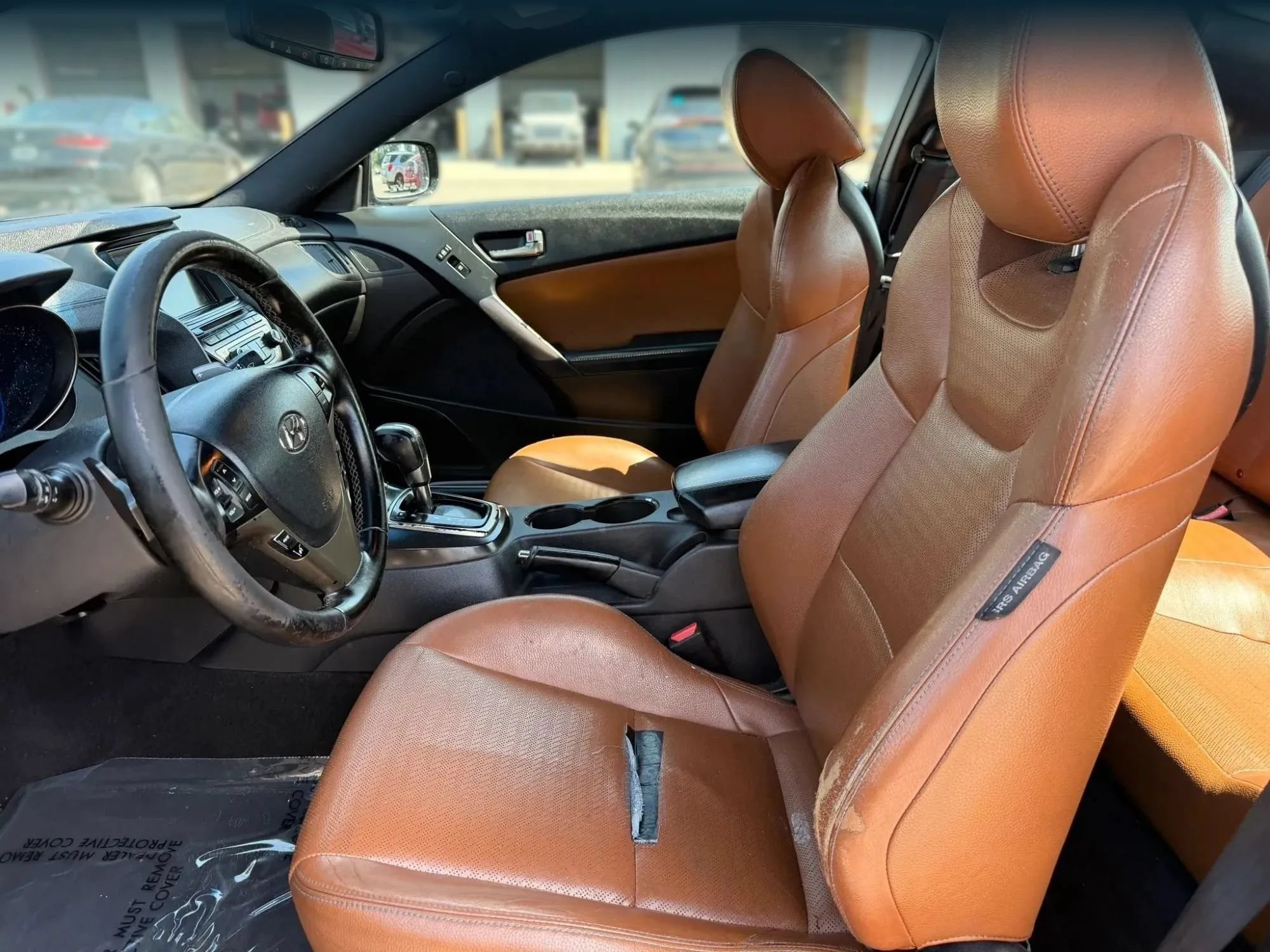 Used 2013 Hyundai Genesis 3.8 RWD image 2