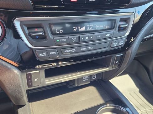 Used 2020 Honda Ridgeline RTL-E image 21