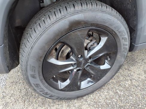 Used 2020 Jeep Compass Latitude image 7