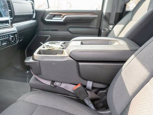 Used 2022 Chevrolet Silverado 1500 RST image 17