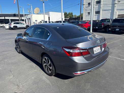 Used 2017 Honda Accord EX-L image 6
