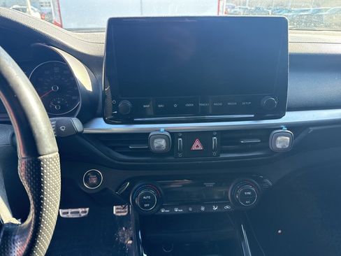 Used 2023 Kia Forte GT-Line w/ GT-Line Technology Package image 6