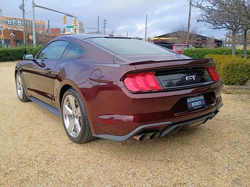 Used 2018 Ford Mustang GT Premium w/ Safe & Smart Package image 11