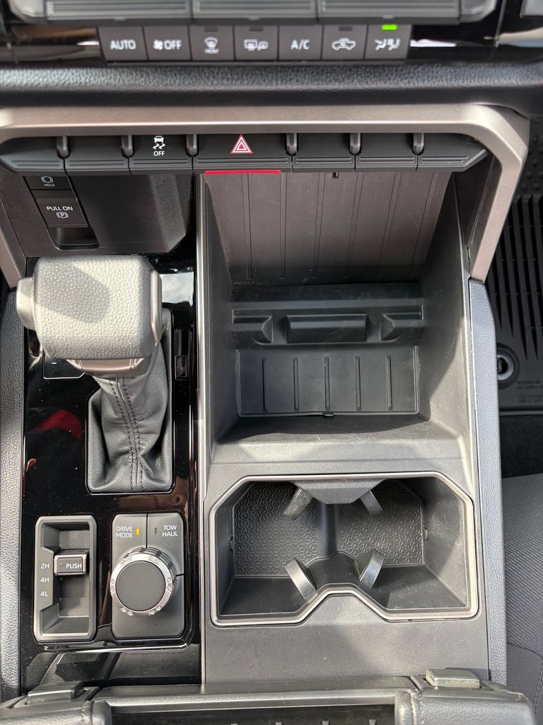 Used 2026 Toyota Tundra SR5 w/ SR5 Convenience Package AWD/4WD image 26