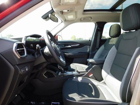 New 2026 Chevrolet TrailBlazer LT w/ Convenience Package image 15