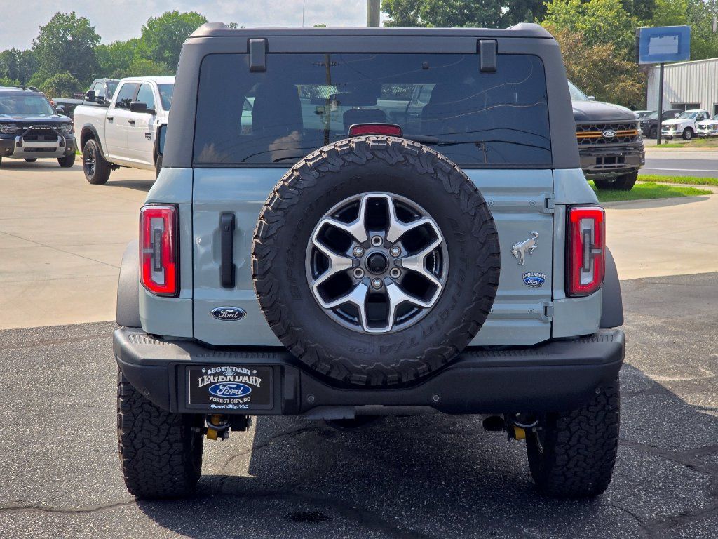 Used 2024 Ford Bronco Badlands AWD/4WD image 24