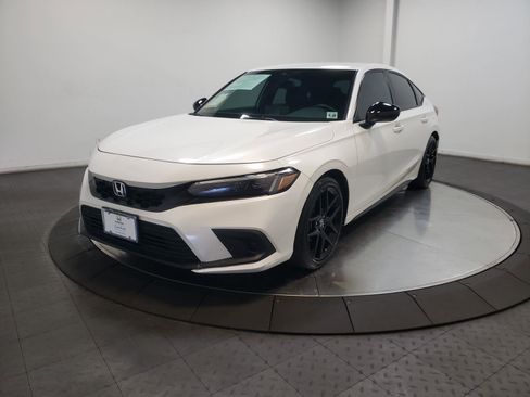 Certified 2024 Honda Civic Sport image 6