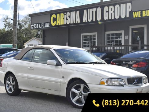 Used 2004 Volvo C70 LT image 1