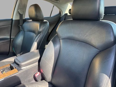 Used 2009 Lexus IS 250 w/ Premium Pkg RWD image 15