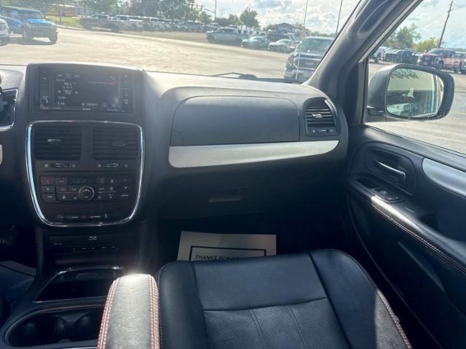Used 2015 Dodge Grand Caravan R/T w/ Safety Sphere Group FWD image 14